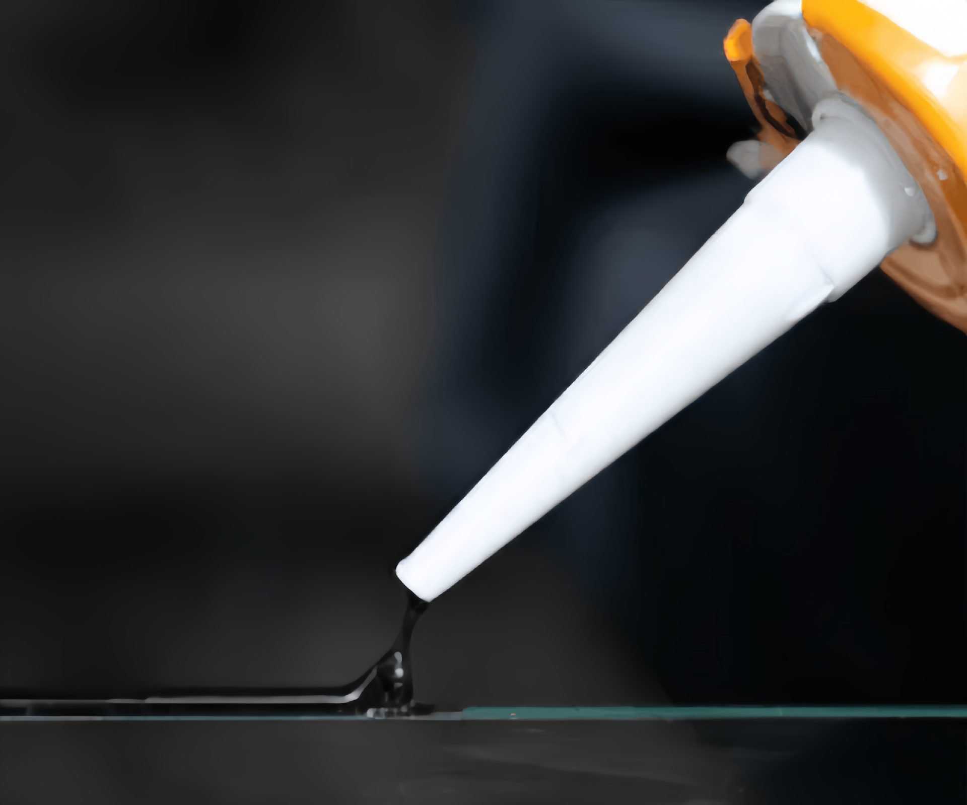 硅烷偶联剂在胶粘剂与密封胶行业的核心应用